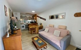 Charmant Logement de plein pied avec piscine 2*